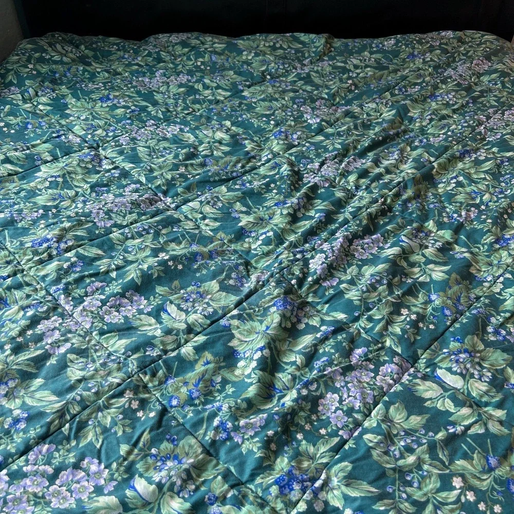 Laura Ashley Comforter Twin Size 62